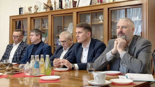 obrazek wsou{enie samorządowców z terenu Powiatu Kaliskiego wiecej