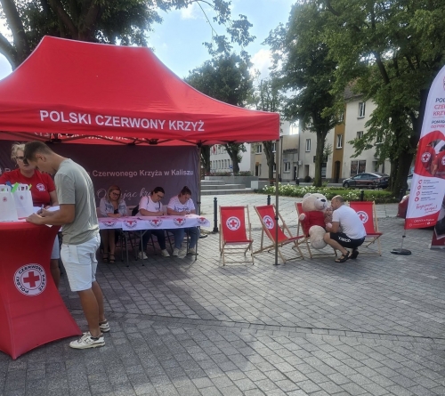 Zdjęcie do aktualności: Za nami kolejna udana akcja krwiodawstwa w Opatówku! wiecej